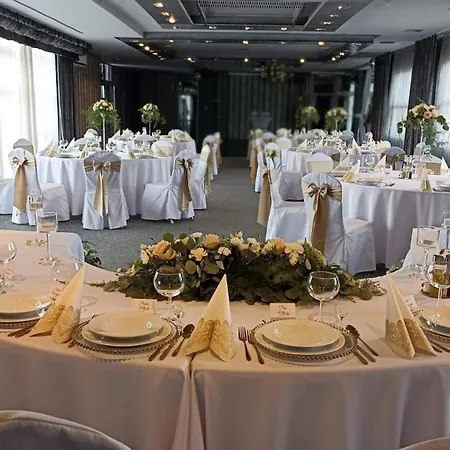 Forma Hotel 3*