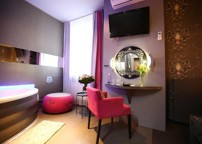 מלון Forma פילה