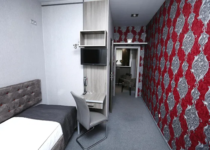 מלון Forma פילה